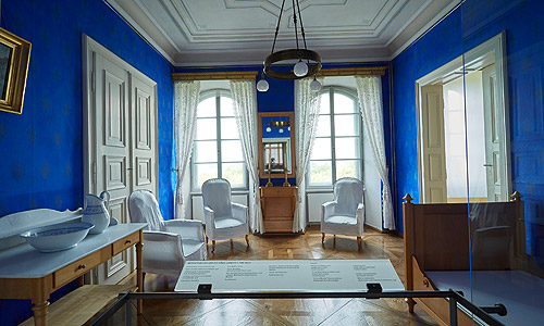 Picture: Bedroom of King Ludwig II.