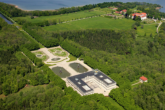 Bild: Luftaufnahme der Herreninsel
